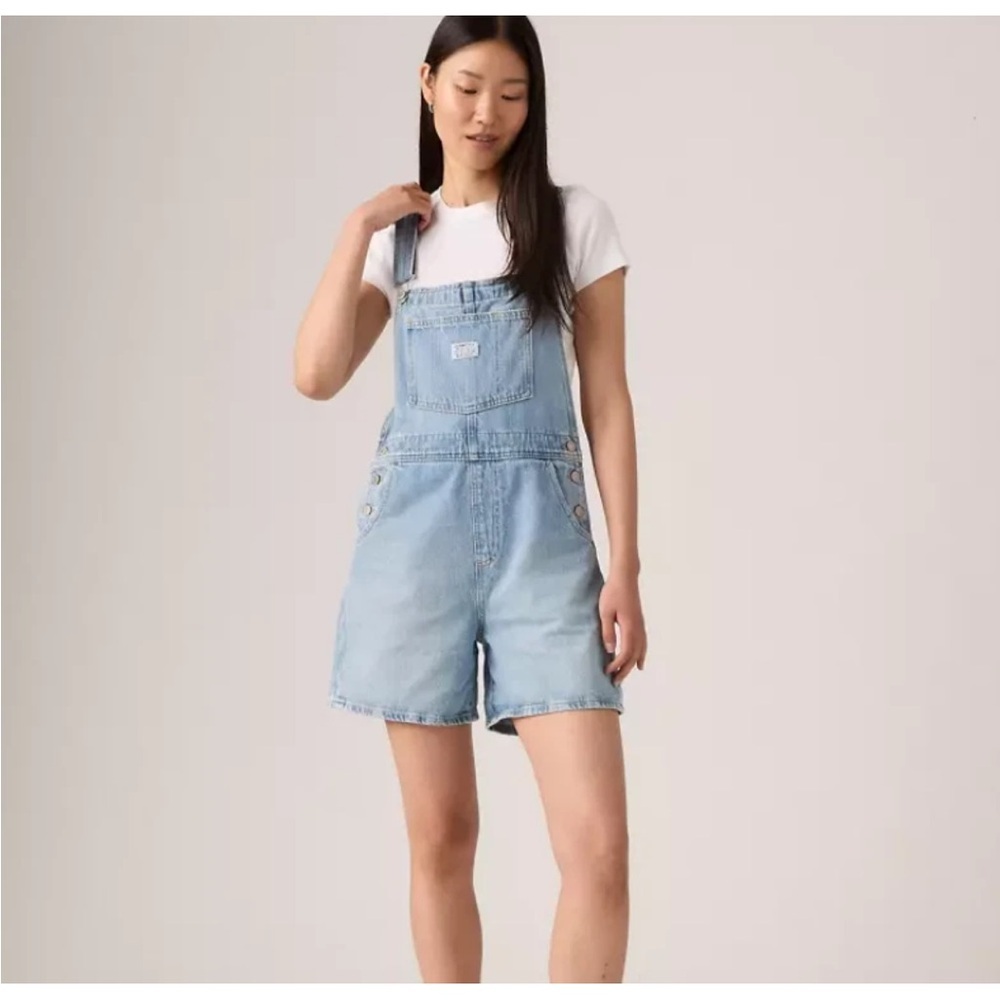 New! Levi's Light Blue large  Women's Denim shortalls.